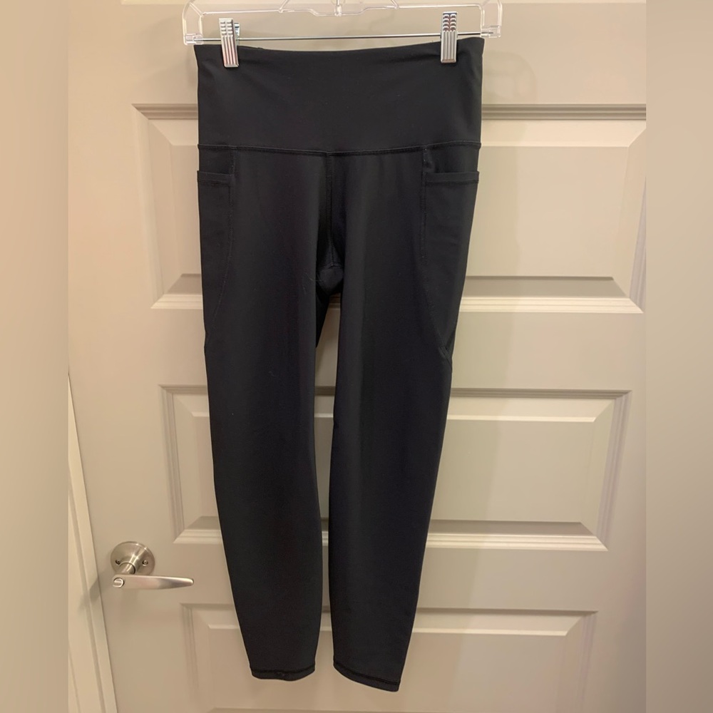 Black Old Navy Powersoft Leggings
